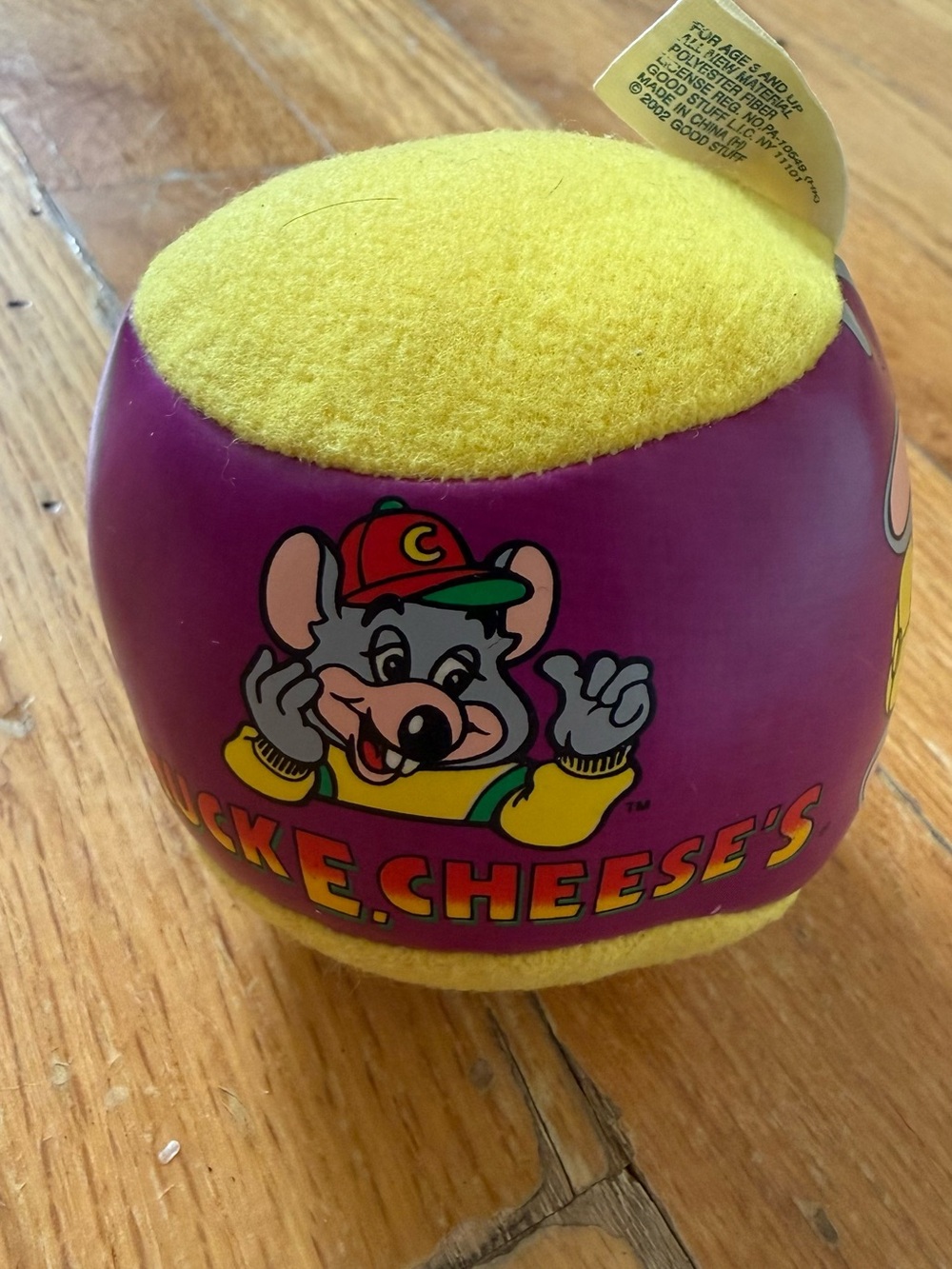 Vintage 2002 Chuck E. Cheese Soft Plush Play Ball Good Stuff Mascot Prize Toy 4"